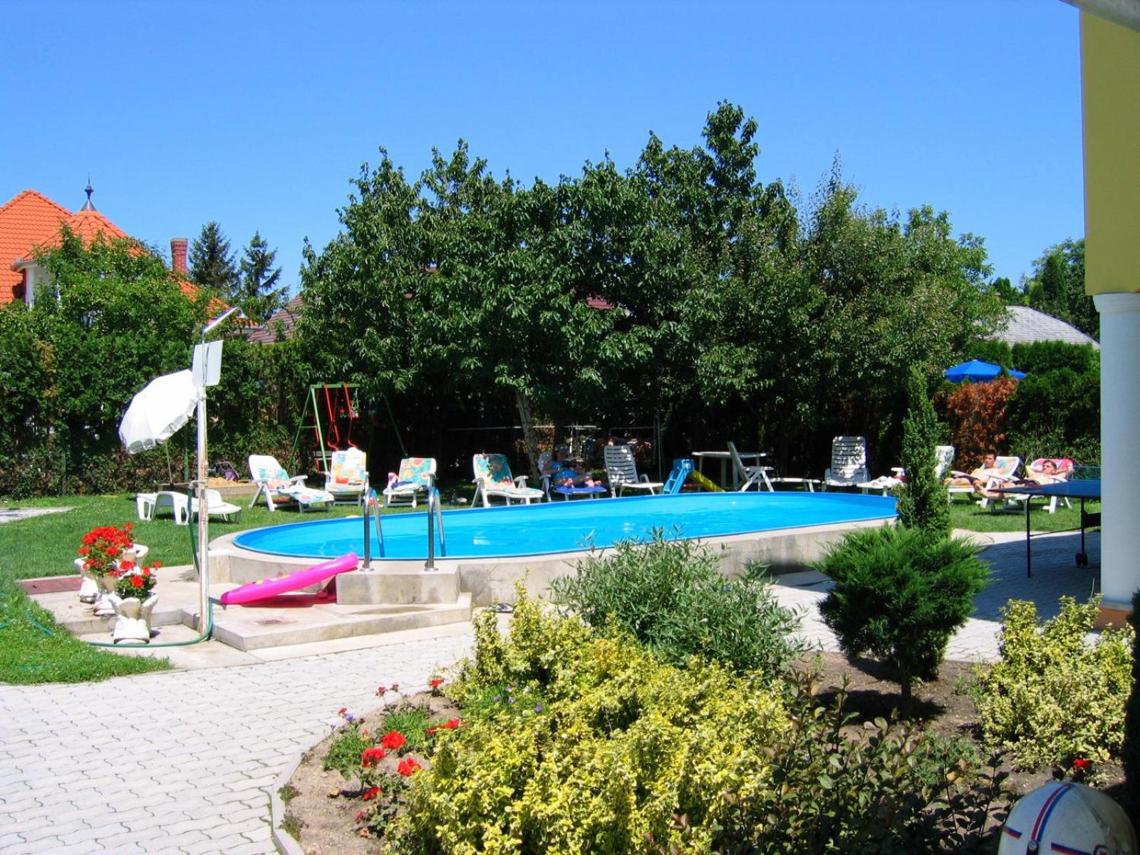 Barbara Wellness Pension Кестхей Экстерьер фото